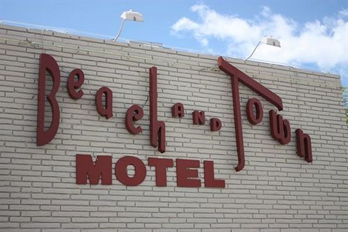 Beach And Town Motel Hollywood Bagian luar foto